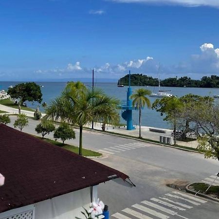Indy'S Best Bay Frontview In Samana. Exterior photo