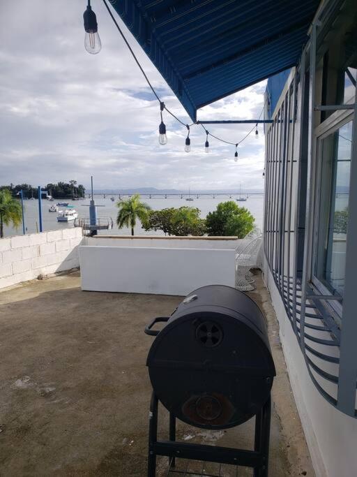 Indy'S Best Bay Frontview In Samana. Exterior photo